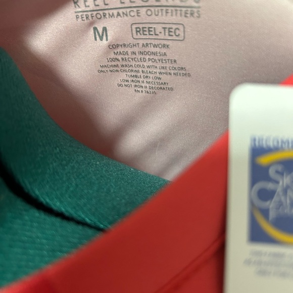 Reel Legends Linnea Szymanski Reel-Tec Size M,  L,  Short Sleeve Red Fish Shirt - Picture 5 of 6